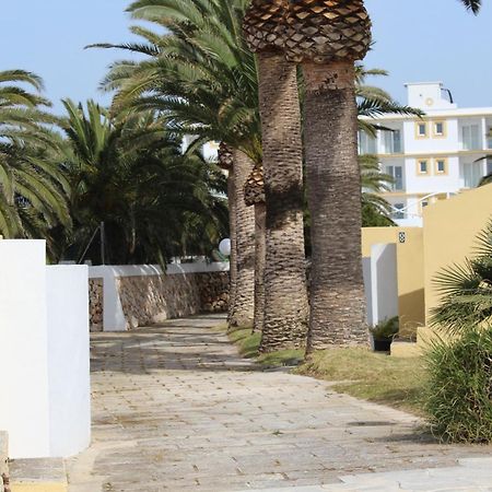 شقة Apartamento Con Piscina En Ciudadela, Cala En Blanes كالا إن بلانيس المظهر الخارجي الصورة