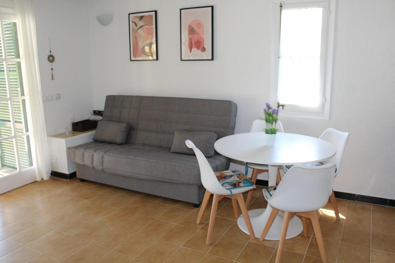 شقة Apartamento Con Piscina En Ciudadela, Cala En Blanes كالا إن بلانيس المظهر الخارجي الصورة