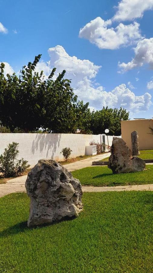 شقة Apartamento Con Piscina En Ciudadela, Cala En Blanes كالا إن بلانيس المظهر الخارجي الصورة