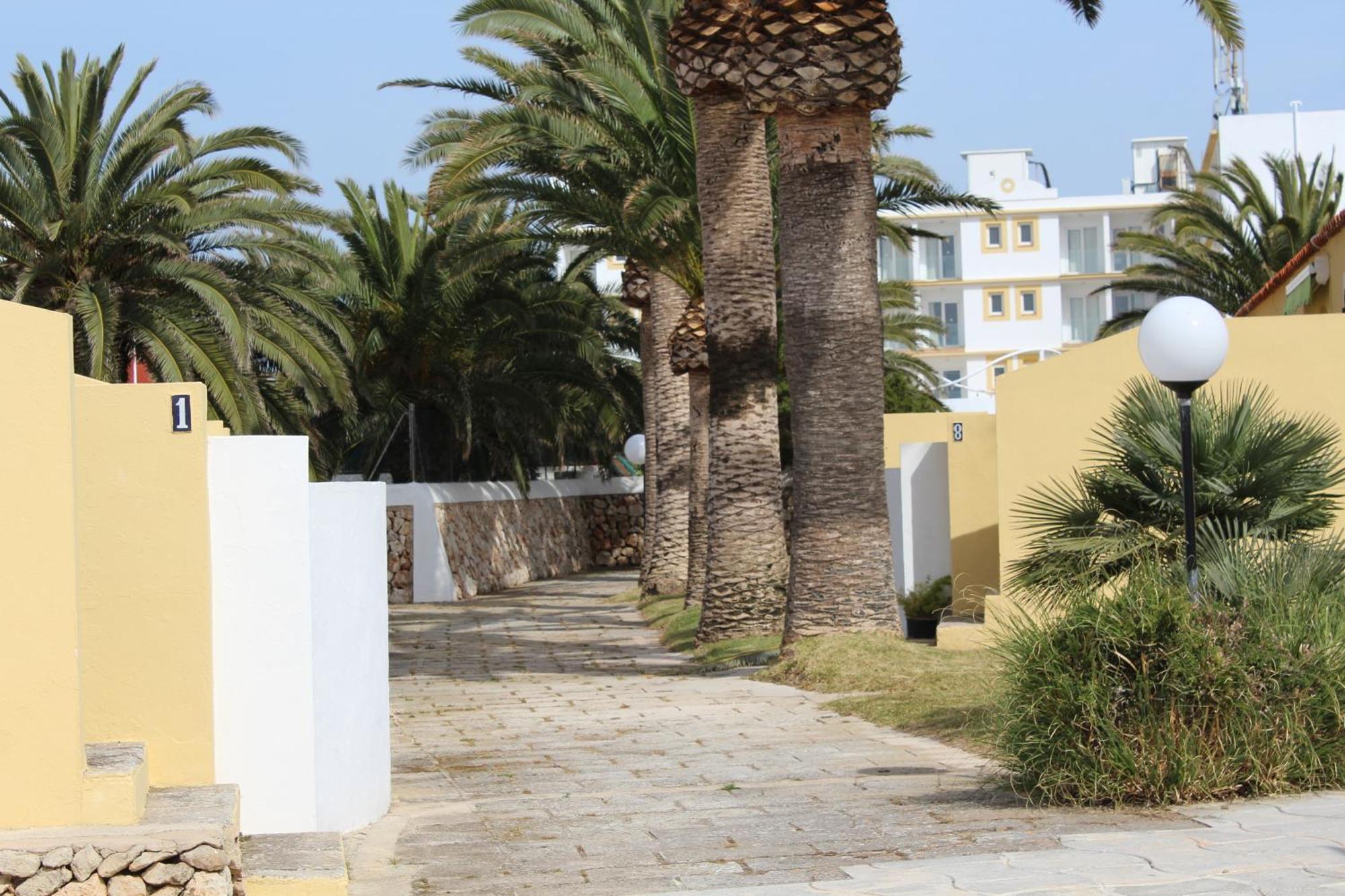 شقة Apartamento Con Piscina En Ciudadela, Cala En Blanes كالا إن بلانيس المظهر الخارجي الصورة